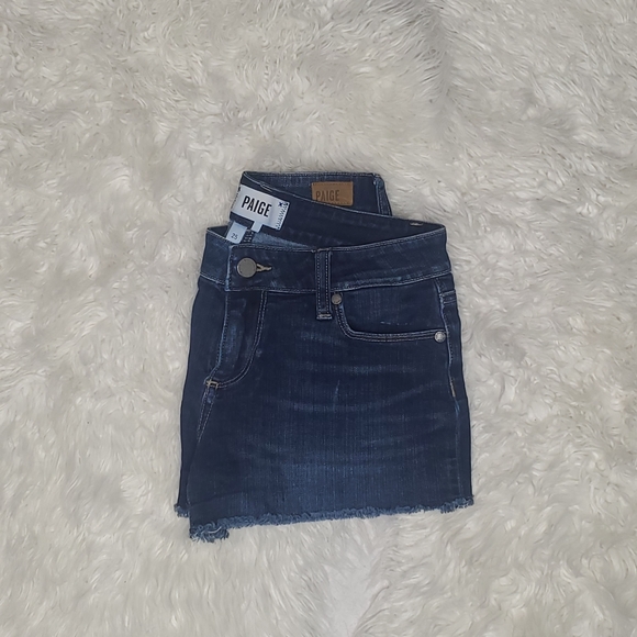 PAIGE CATALINA JEAN SHORTS - Picture 9 of 9